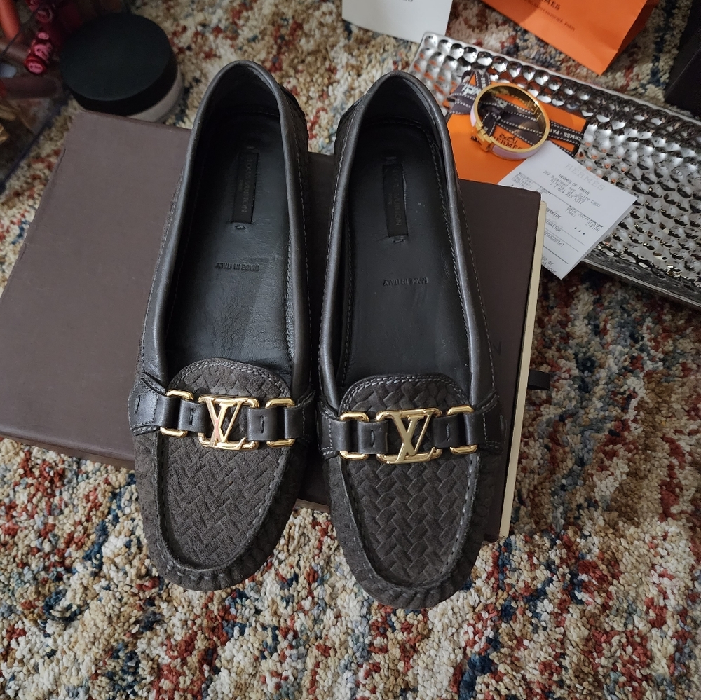 Louis Vuitton grey shoes women's flats lv shoes